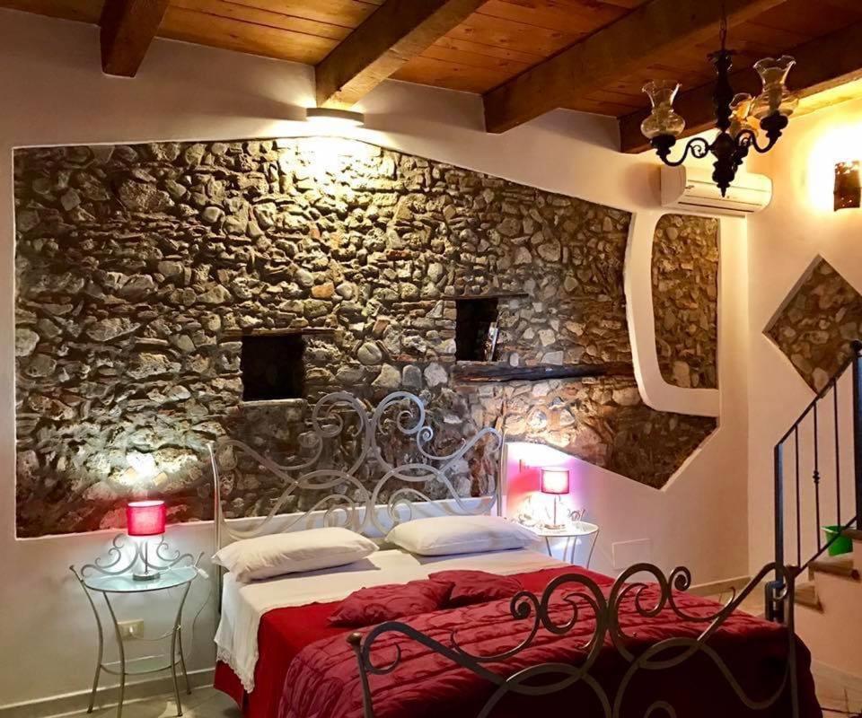 La Magara Bed & Breakfast Чивита Екстериор снимка